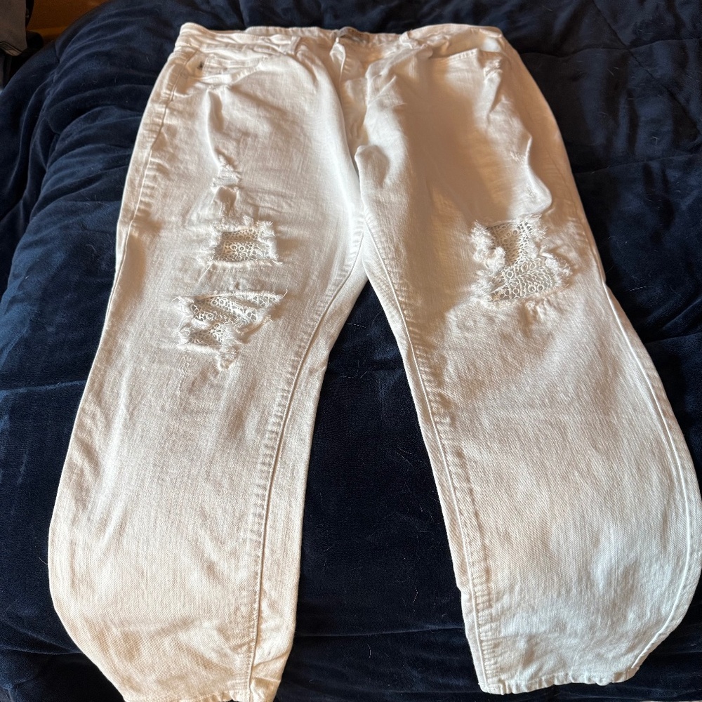 The cutest pair of Judy Blue Jeans